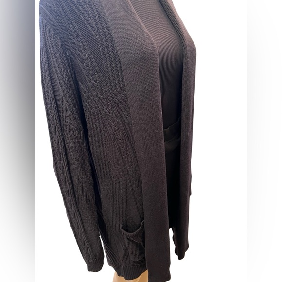 Beautiful knit cardigan - Picture 5 of 7